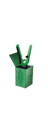 Harvest More Scissor Scrubber - 2.75 x 2 x 2-in - Green