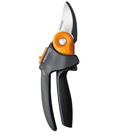 Fiskars PowerGear Bypass Pruner - 0.75-in Cutting Capacity