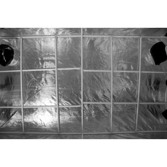 Gorilla Grow Tent 5x9